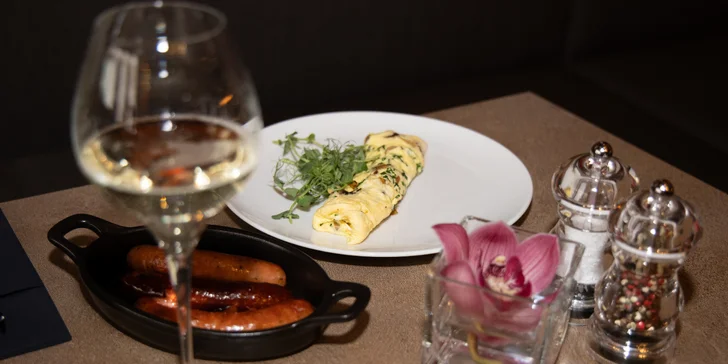 Stylová snídaně s proseccem v Siddharta Café: neomezená konzumace pro 2 osoby