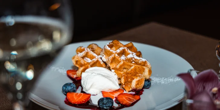 Stylová snídaně s proseccem v Siddharta Café: neomezená konzumace pro 2 osoby