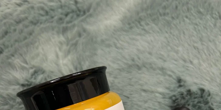 Kosmetické ošetření v salonu na Vinohradech: lifting, kolagen i PDRN DNA terapie