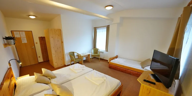 Relax kousek od Boskovic: pobyt se snídaní či polopenzí nebo i pivní lázní