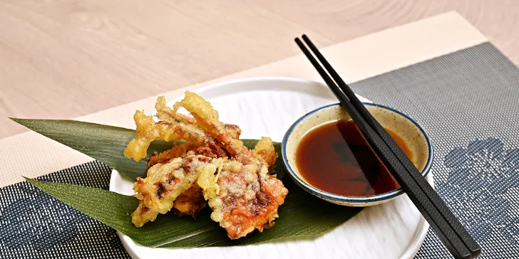 Cesta Japonskem: tradiční japonské menu s ramenem v Mako Restaurant, pro 2 osoby