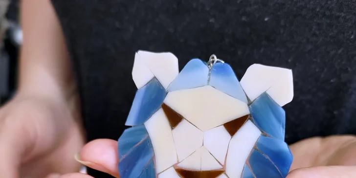 Vyrobte si vlastní brož nebo náušnice: kurz výroby skleněných šperků pro 1 osobu