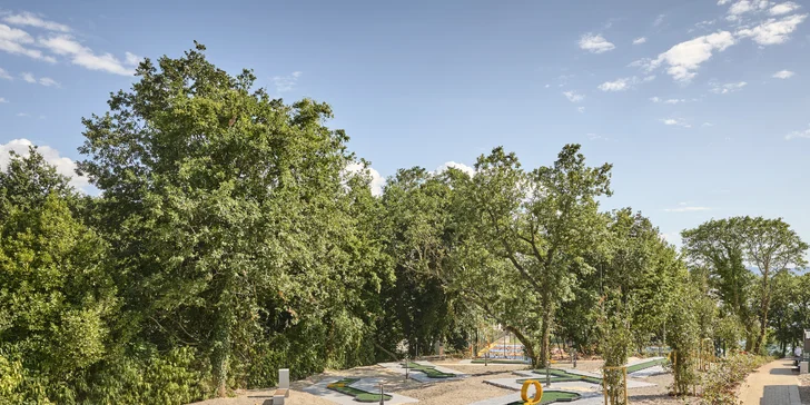 Dovolená na ostrově Krk: 3* hotel kousek od pláže, strava i 2 děti do 9,99 let zdarma