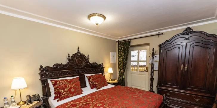 Luxus s nádechem historie: hotel v centru Českého Krumlova se snídaní i wellness