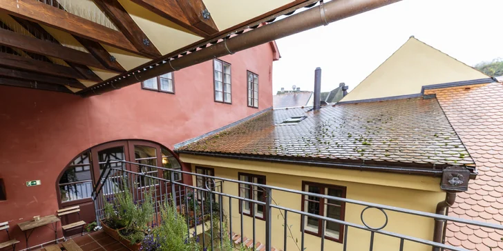 Luxus s nádechem historie: hotel v centru Českého Krumlova se snídaní i wellness