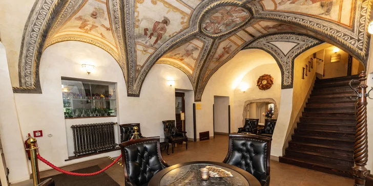 Luxus s nádechem historie: hotel v centru Českého Krumlova se snídaní i wellness