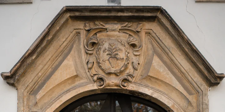 Na den modelem či modelkou: magazínové street focení vč. účesu a líčení, 60–⁠⁠⁠⁠⁠⁠120 minut