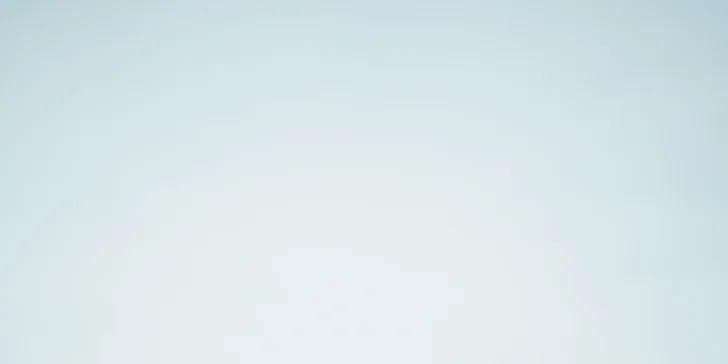 Na den modelem či modelkou: magazínové street focení vč. účesu a líčení, 60–⁠⁠⁠⁠⁠⁠120 minut