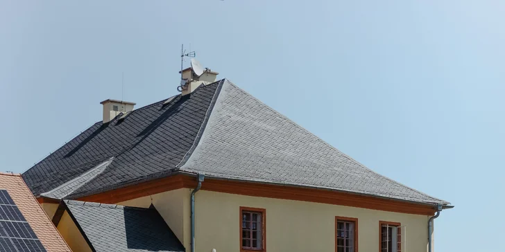 Romantický pobyt v Dubenci: bývalá fara se snídaní a vířivkou