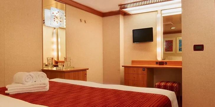 Plavba po Středomoří s českým delegátem: 4 noci na lodi, strava, přímý let