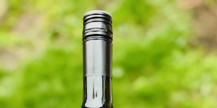 Otevřený voucher v hodnotě 300-500 Kč do Vinotéky za obecňákem ve Vranovicích