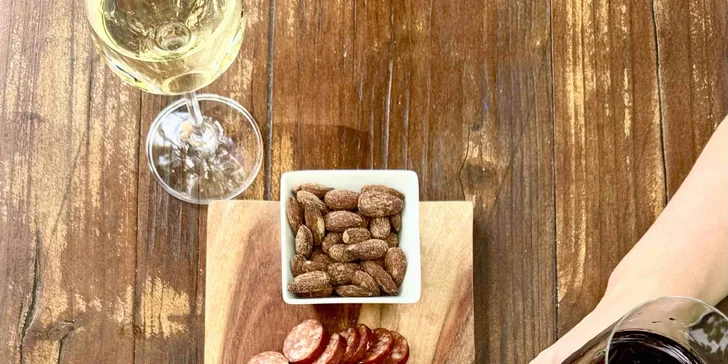 Otevřený voucher v hodnotě 300-500 Kč do Vinotéky za obecňákem ve Vranovicích