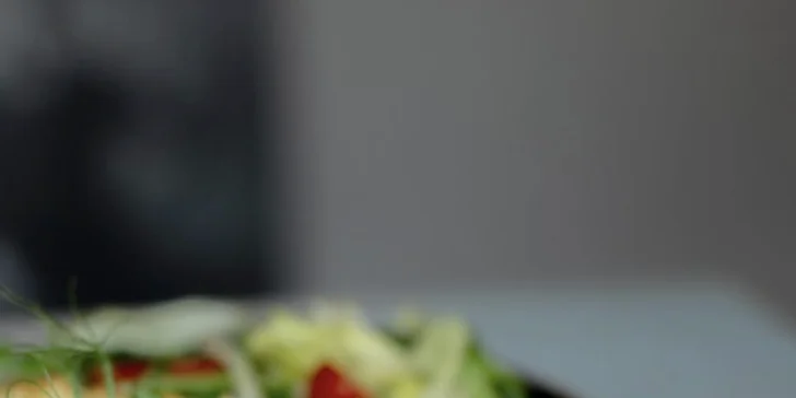 Udělejte radost kávou a dobrotami: dárkový poukaz do kavárny Kakabu café v hodnotě 250 či 500 Kč