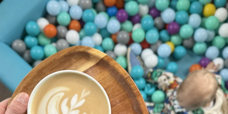 Dovolená v Posázaví: rodinný penzion se snídaní, výhled na hrad Ledeč