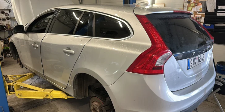 Přehození kol nebo výměna pneumatik: běžné osobní vozy, SUV, MPV a užitkové vozy do 3,5 t