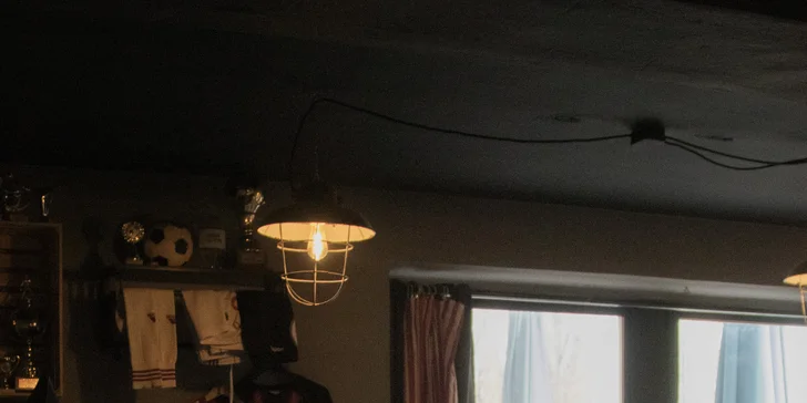 Streetfood menu v parku na Vítkově pro 2 osoby: burger, křídla, quesadilla i qurrito