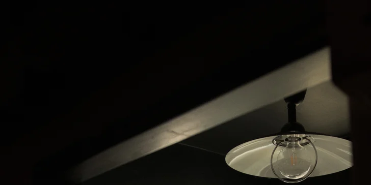 Streetfood menu v parku na Vítkově pro 2 osoby: burger, křídla, quesadilla i qurrito