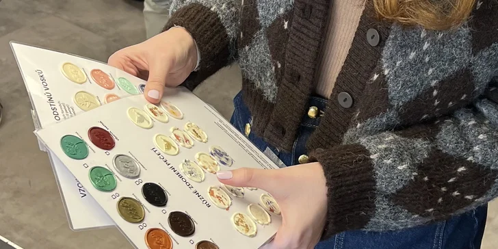 Kurz pečetění pro 1 až 3 osoby: různé techniky a barvy vosků, odnesete si pečetě i visačky či dopisní papír