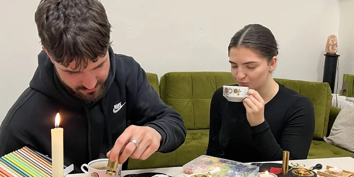 Kurz pečetění pro 1 až 3 osoby: různé techniky a barvy vosků, odnesete si pečetě i visačky či dopisní papír