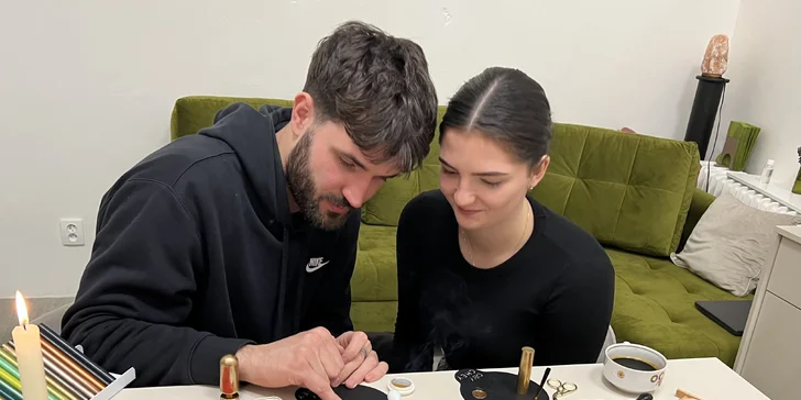 Kurz pečetění pro 1 až 3 osoby: různé techniky a barvy vosků, odnesete si pečetě i visačky či dopisní papír