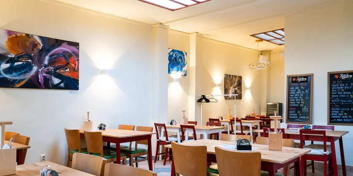 Tříchodové menu podle výběru z celého jídelního lístku U Zlaté konve pro 1 nebo 2 osoby