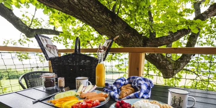 Pobyt v domečku v korunách stromů v srdci oravské přírody pro 2 až 4 osoby