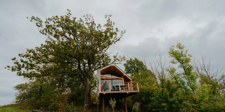 Pobyt v domečku v korunách stromů v srdci oravské přírody pro 2 až 4 osoby