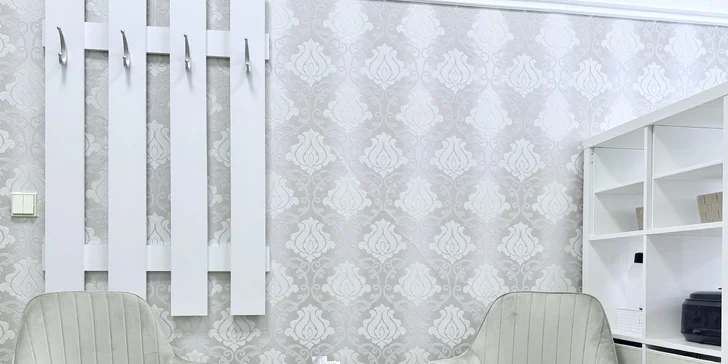 Manikúra dle výběru i s parafínovým zábalem: klasika, P-shine či gel lak