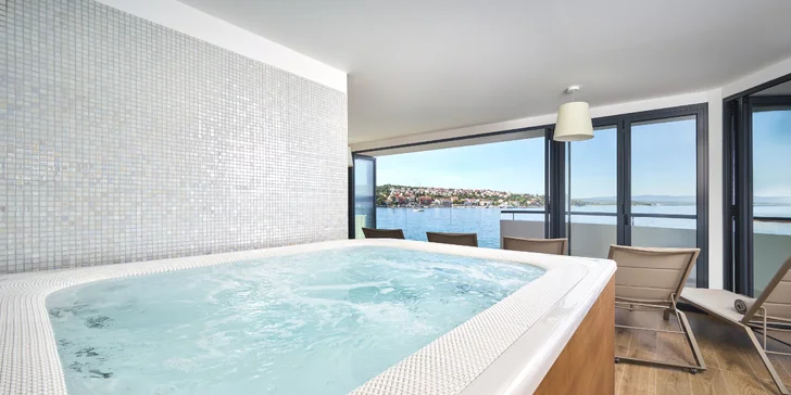 Dovolená na chorvatském Krku: 3* hotel u pláže, snídaně i polopenze plus, animace