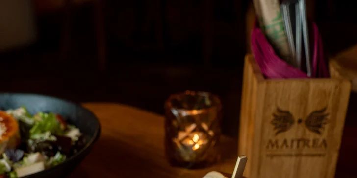 Degustační vegetariánské menu pro dva v srdci Prahy: předkrm, hlavní chod i dezert