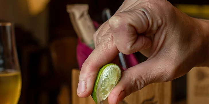 Degustační vegetariánské menu pro dva v srdci Prahy: předkrm, hlavní chod i dezert