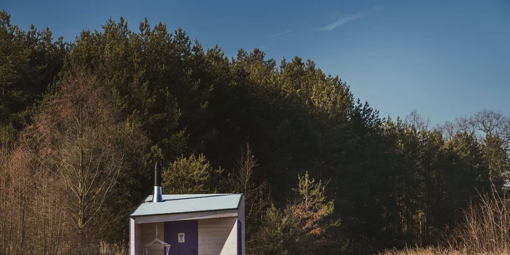 Netradiční ubytování v jižních Čechách: domečky na vodní hladině, odpočinek i rybolov