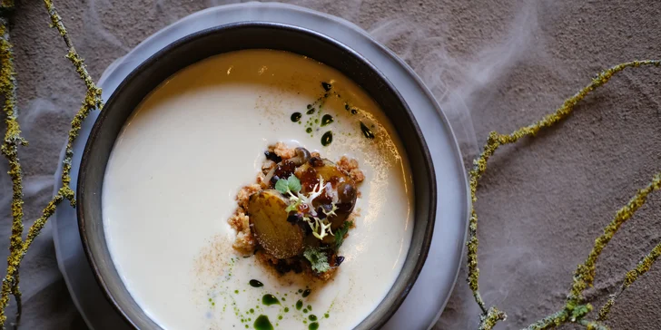 Zimní degustační smoukované menu o 5 chodech a s drinkem na závěr pro 2 osoby