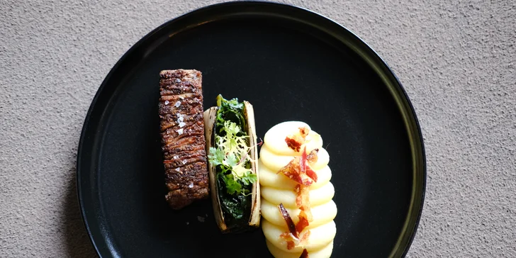 Zimní degustační smoukované menu o 5 chodech a s drinkem na závěr pro 2 osoby