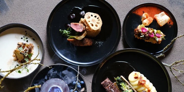 Zimní degustační smoukované menu o 5 chodech a s drinkem na závěr pro 2 osoby