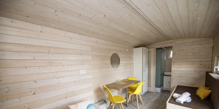 Za romantikou a relaxem: pobyt v resortu Vigvam s polopenzí, wellness i vinnou degustací