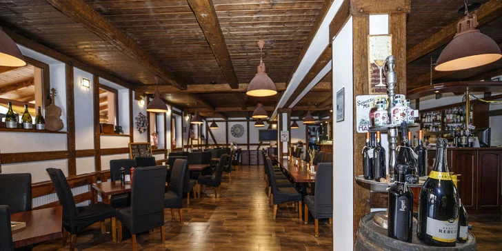 Za romantikou a relaxem: pobyt v resortu Vigvam s polopenzí, wellness i vinnou degustací