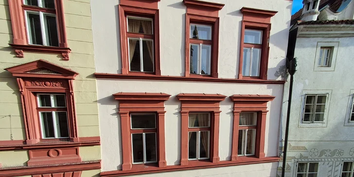 Romantika v Českém Krumlově: apartmá či pokoj u krumlovského zámku, vč. možnosti snídaně