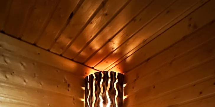 Odpočinek ve wellness domku s privátní vířivkou a finskou saunou pod Jizerkami