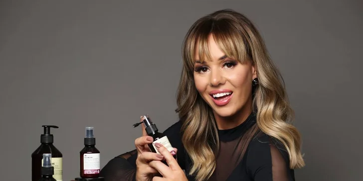 Otevřený voucher na všechny služby kadeřnického studia v Hloubětíně: 1000 až 5000 Kč