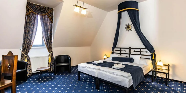 Královský pobyt na zámku s prohlídkou: jedinečný wellness, polopenze a 2 noblesní restaurace s luxusním barem