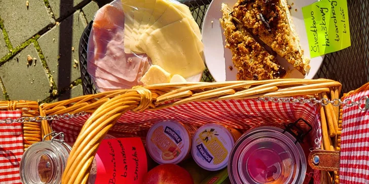 Relax na Vysočině: maringotka se snídaní a neomezeným privátním wellness