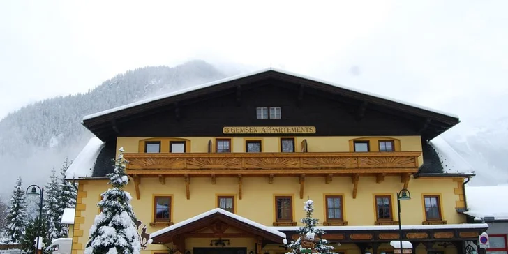 Ski Opening Mölltal v Korutanech: ubytování s polopenzí, skipas a program včetně krampusáků a testování lyží