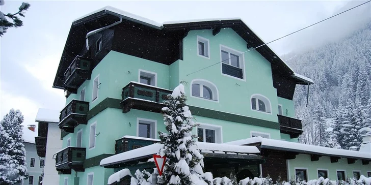 Ski Opening Mölltal v Korutanech: ubytování s polopenzí, skipas a program včetně krampusáků a testování lyží