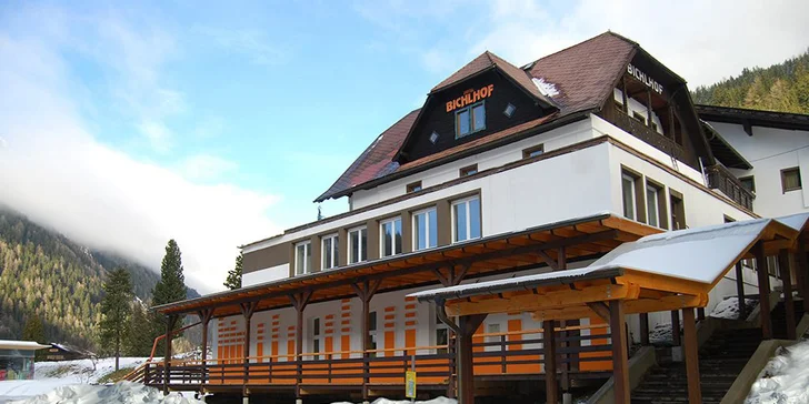 Ski Opening Mölltal v Korutanech: ubytování s polopenzí, skipas a program včetně krampusáků a testování lyží