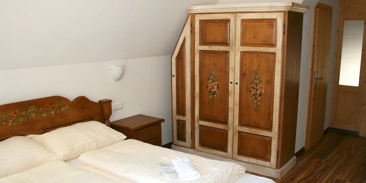 Ski Opening Mölltal v Korutanech: ubytování s polopenzí, skipas a program včetně krampusáků a testování lyží