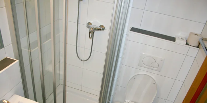 Ski Opening Mölltal v Korutanech: ubytování s polopenzí, skipas a program včetně krampusáků a testování lyží