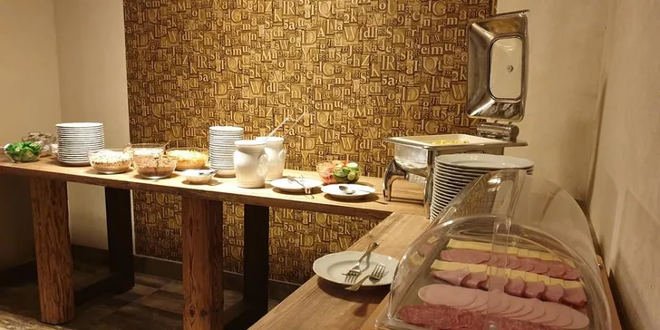 Ski Opening Mölltal v Korutanech: ubytování s polopenzí, skipas a program včetně krampusáků a testování lyží