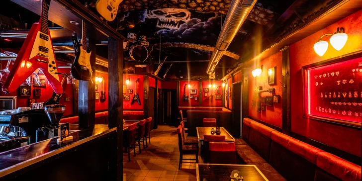 Popijte stylově: otevřený voucher do rockové pivnice v centru Brna, 1000–⁠⁠⁠⁠⁠⁠5000 Kč