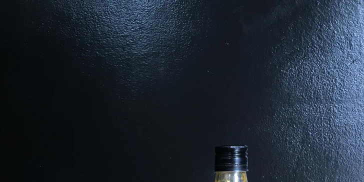 Dezert dle výběru a limonáda nebo káva v kavárně se solnou jeskyní